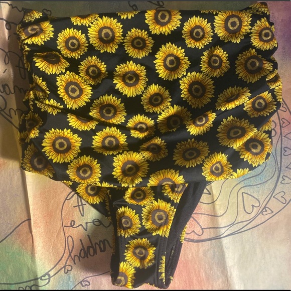 High waist sunflower bathing suit bottom - Picture 1 of 2